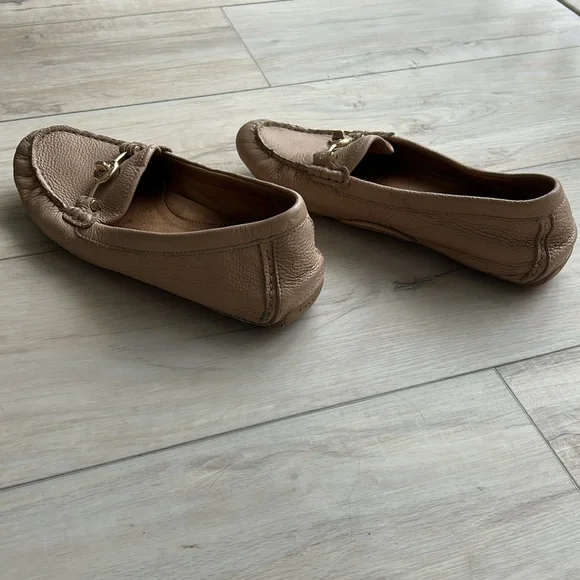 Coach Arlene 7.5 cream shoe - Picture 3 of 5